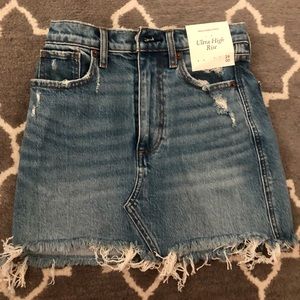 Abercrombie Ultra High Rise Skirt